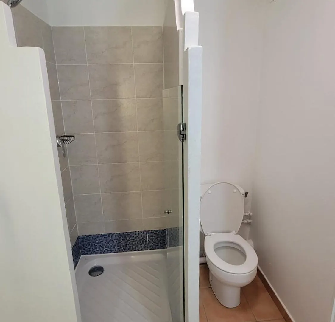 Appartement Avec Vue Mer En Guadeloupe Sainte-Anne  Guadeloupe